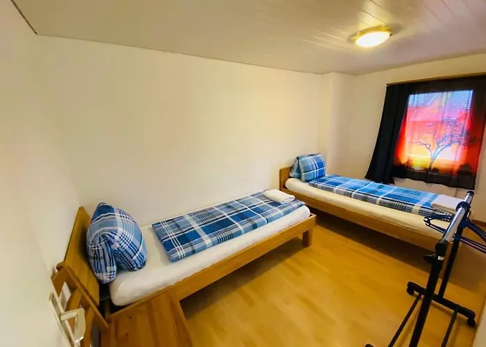 Matten Residences דירה