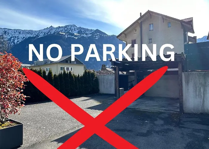 דירה Matten Residences